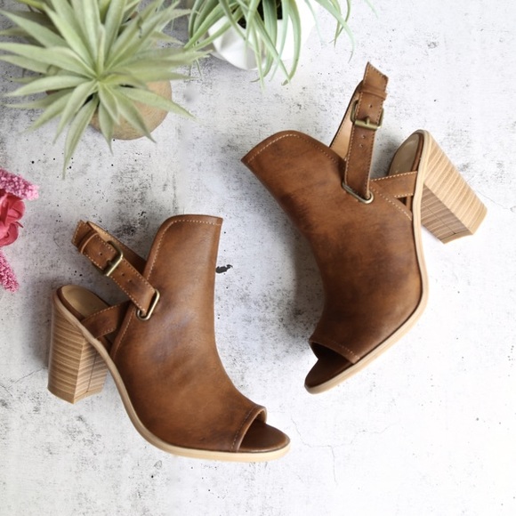 Tan Slingback Peep Toe Shootie - Picture 2 of 7